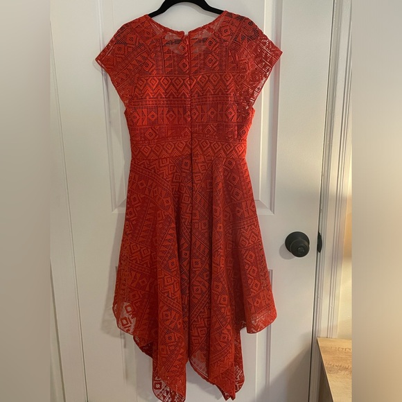 Anthropologie Maeve Prima Lace Dress Handkerchief Asymmetrical Hem Coral size 0 - Picture 2 of 4